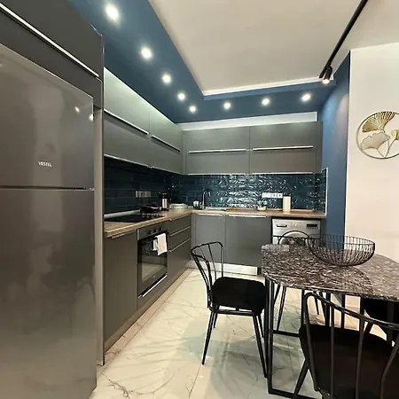 Mckenzie 10, Luxury 2-bedroom By Myguest Cyprus شقة